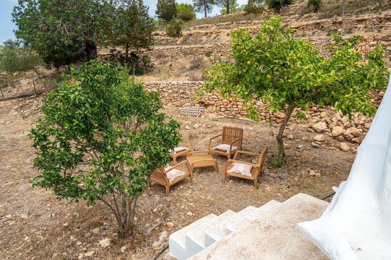 Robby'S Ibiza Villa Sant Josep de sa Talaia Exterior photo