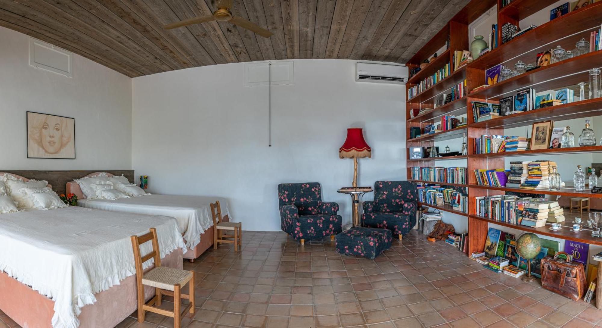 Robby'S Ibiza Villa Sant Josep de sa Talaia Room photo